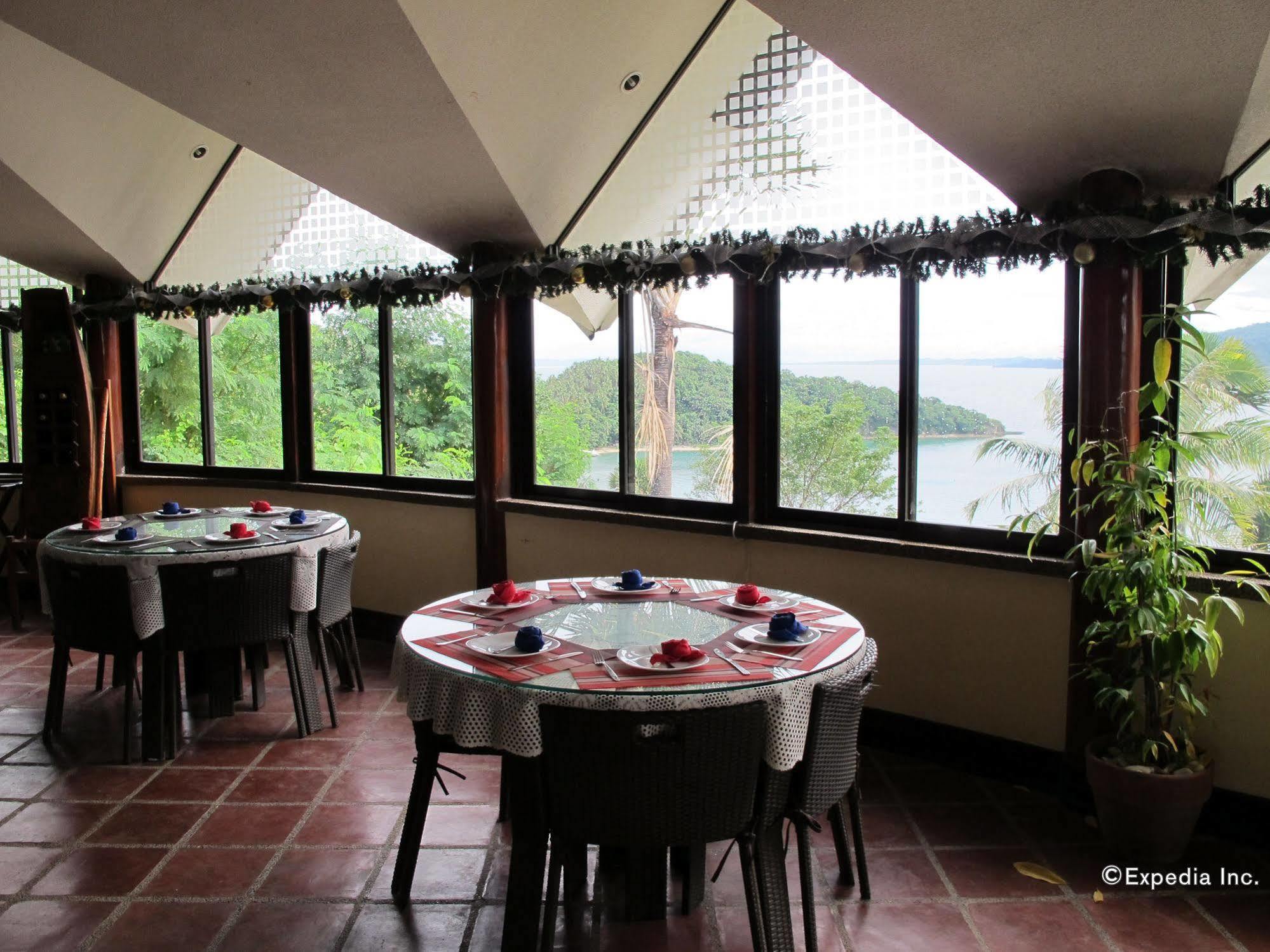 Utopia Resort & Spa Puerto Galera Buitenkant foto